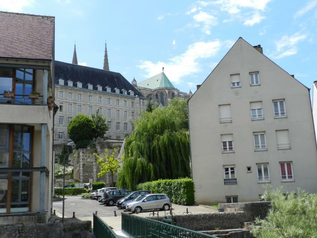 L Imprevu Chartres Exterior foto